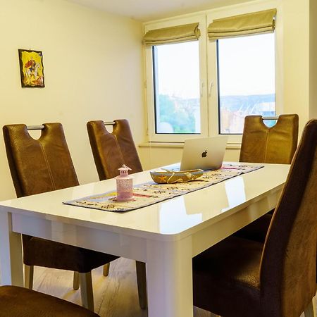 Centrally Located Apartment In Varna Exterior foto